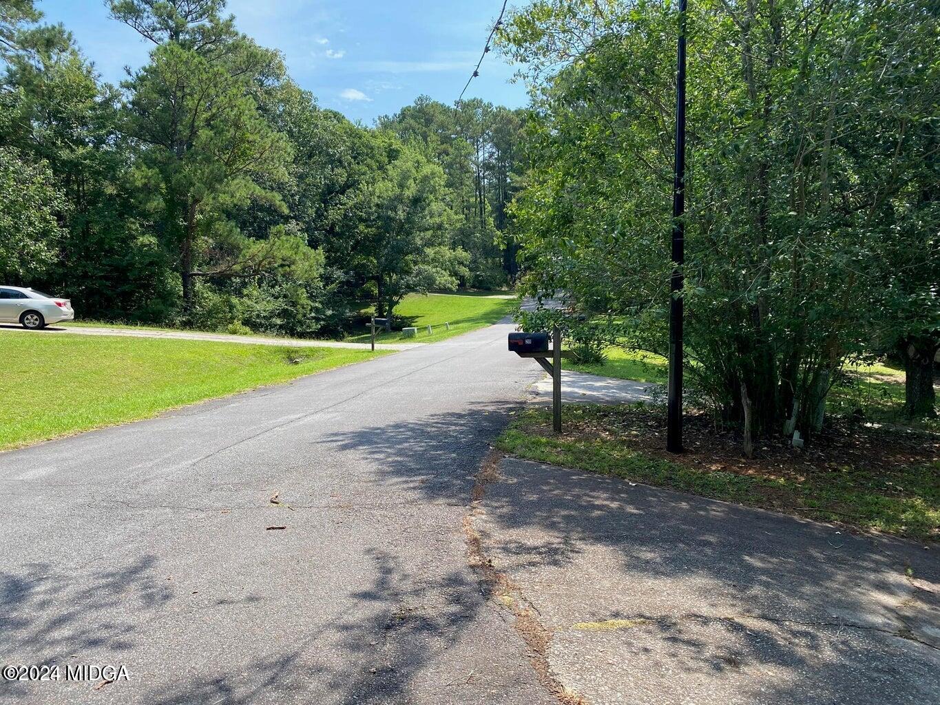 216 River Hills Ridge Road Macon, GA 31211 - Photo 6 of 6 a view of a park