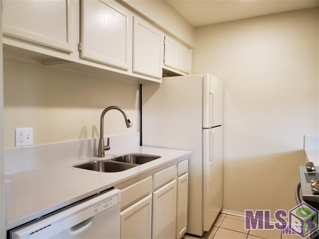 5213 Blair Lane Baton Rouge, LA 70809 - Photo 7 of 12