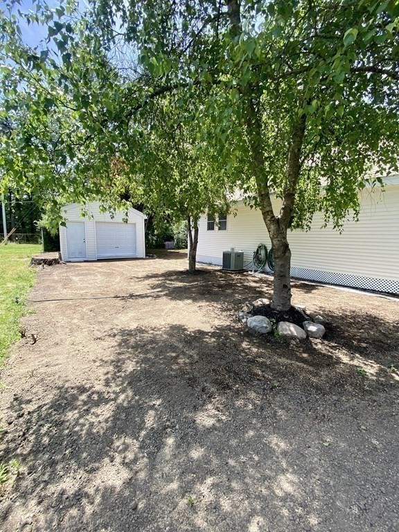 7 Burnside Lane Merrimac, MA 01860 - Photo 19 of 42