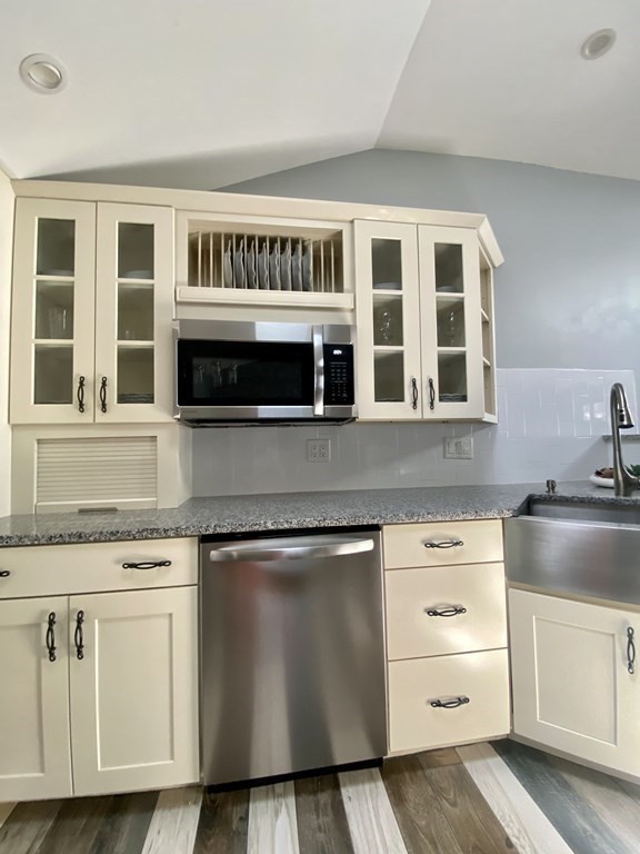 7 Burnside Lane Merrimac, MA 01860 - Photo 10 of 42