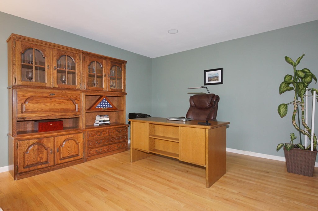 4 Rooks Way Westford, MA 01886 - Photo 13 of 29 Gallery Image 13