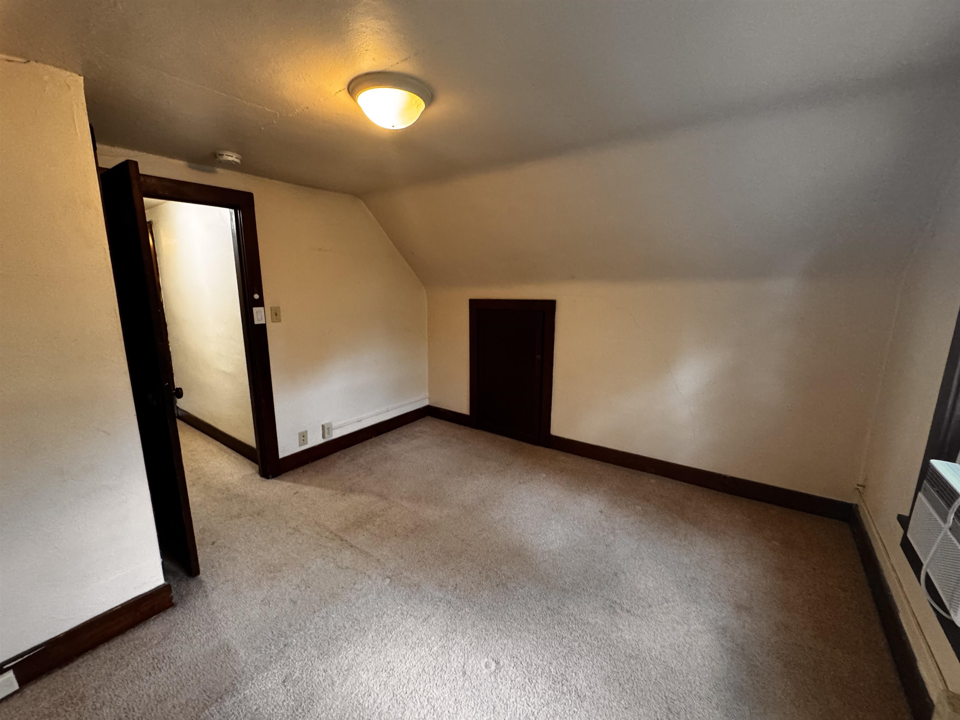 1013 Colby Street Madison, WI 53715 - Photo 5 of 12 Gallery Image 5