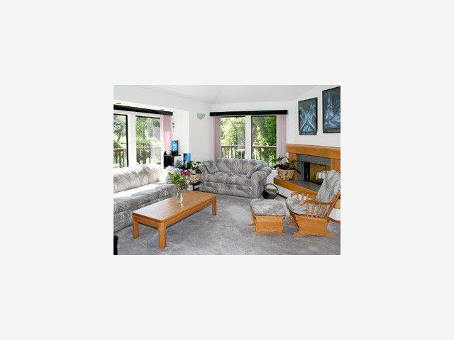 225 Baker Road Aptos, CA 95003 - Photo 4 of 9 Gallery Image 4