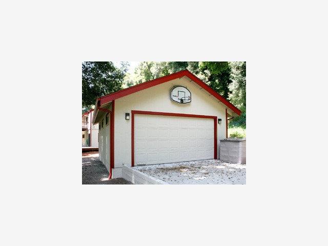 225 Baker Road Aptos, CA 95003 - Photo 7 of 9 Gallery Image 7