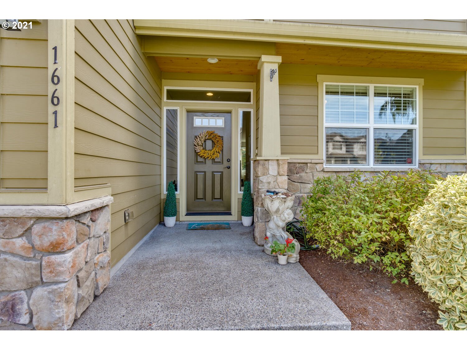 1661 South 14th Circle Ridgefield, WA 98642 - Photo 2 of 21
