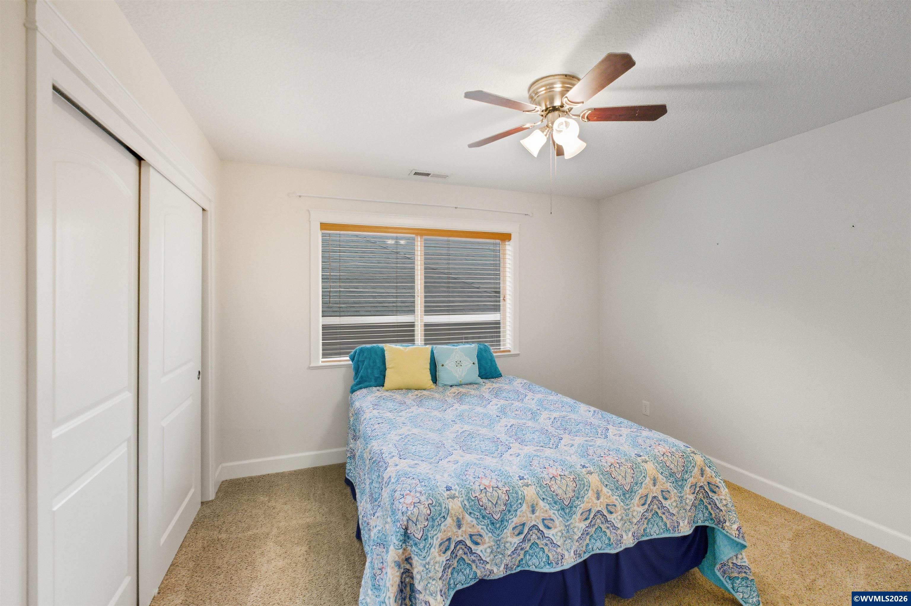 2697 Islander Avenue Northwest Salem, OR 97304 - Photo 38 of 50