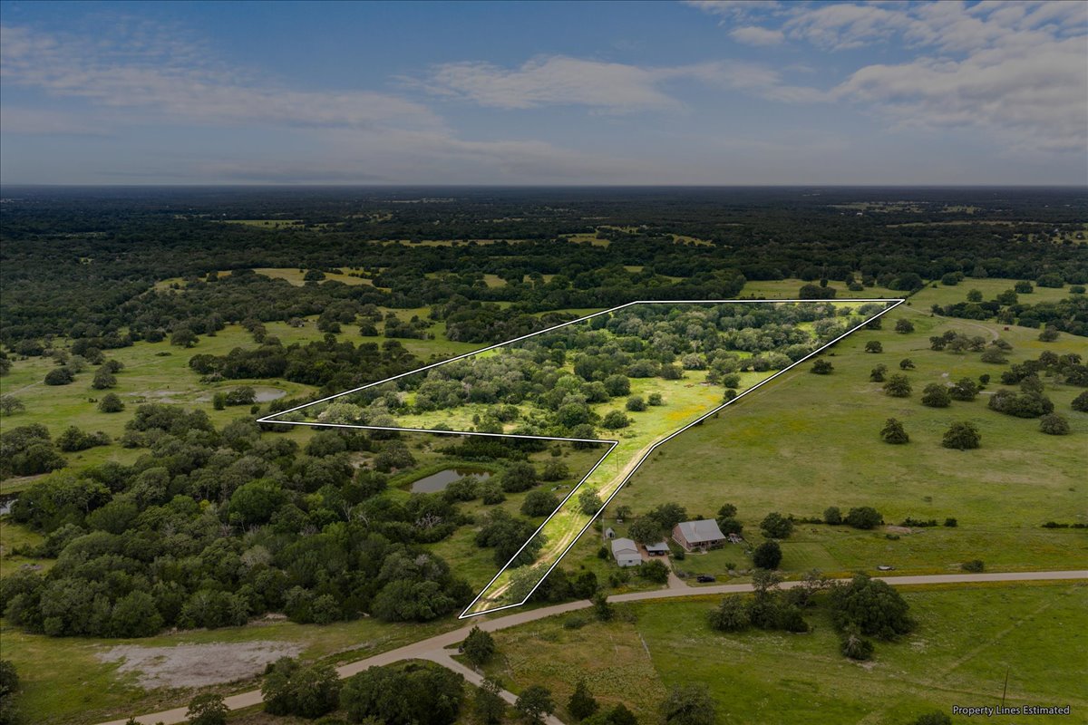 8413 Mach Road La Grange, TX 78945 - Photo 2 of 40