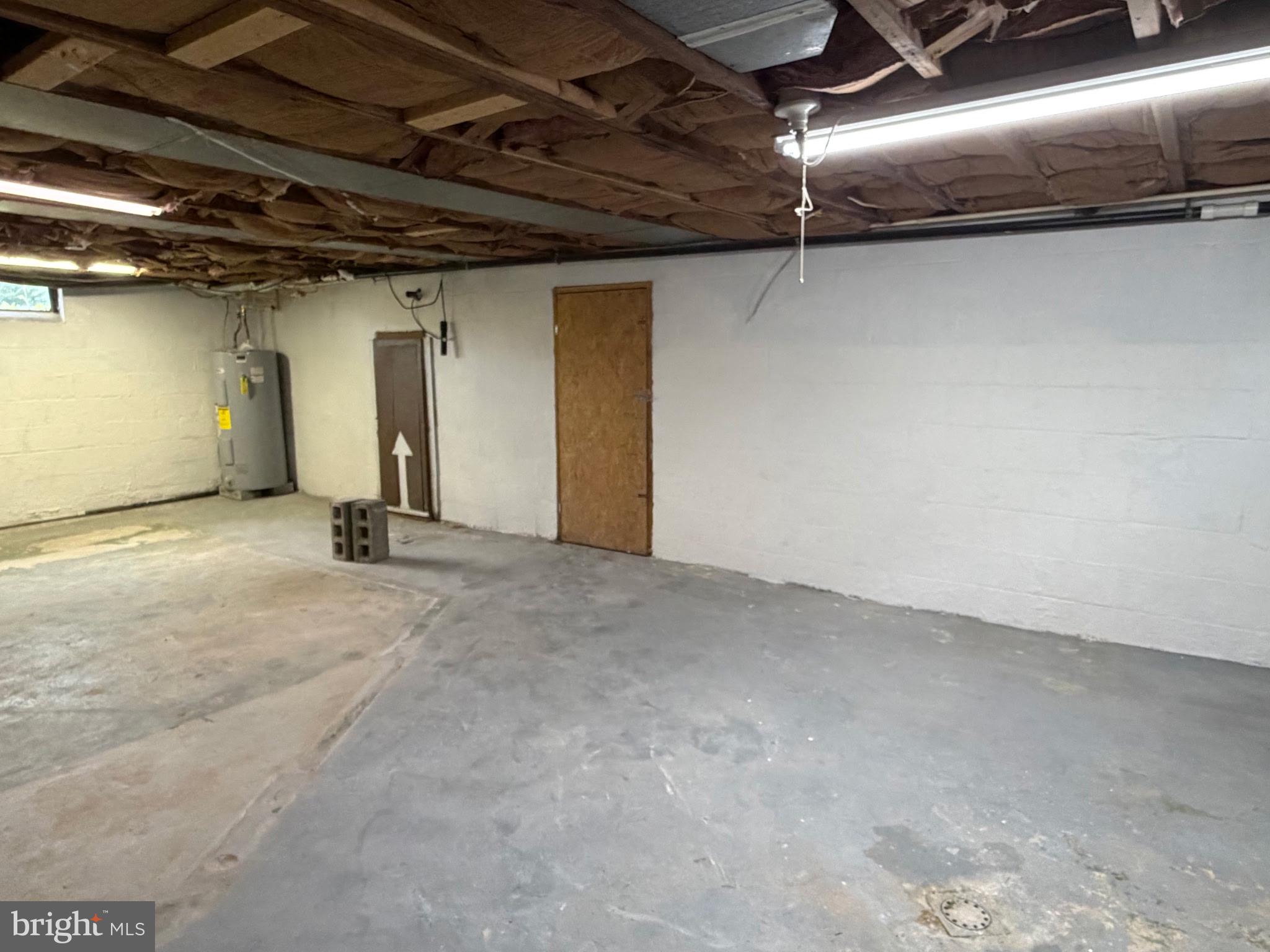 1447 Crottlestown Road Chambersburg, PA 17202 - Photo 18 of 18 Spacious basement ready for transformation.