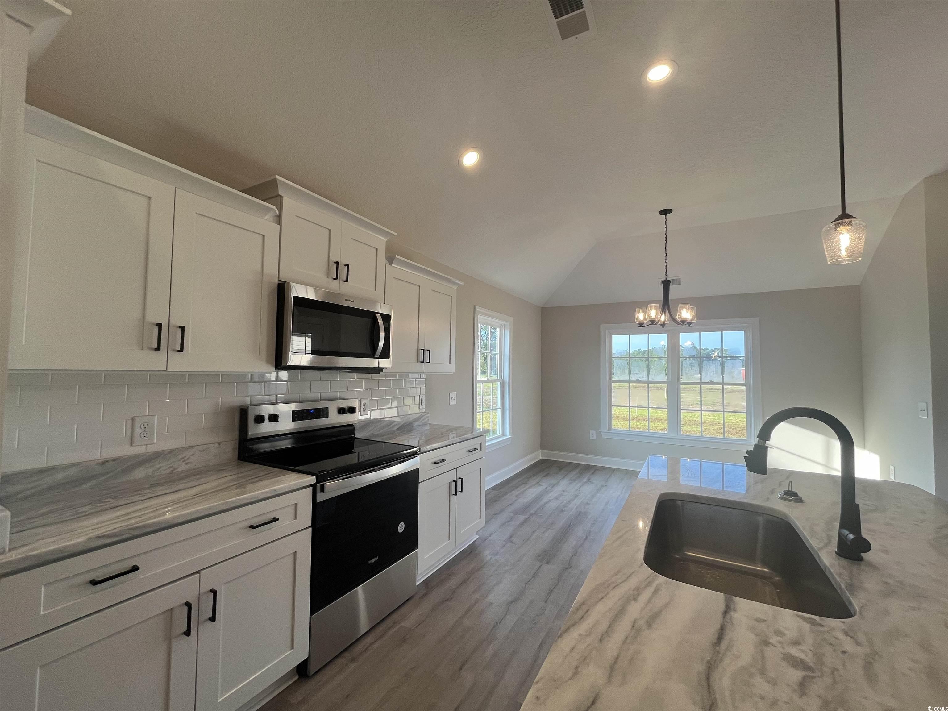 8237 Kerl Road Aynor, SC 29511 - Photo 7 of 28 Gallery Image 7