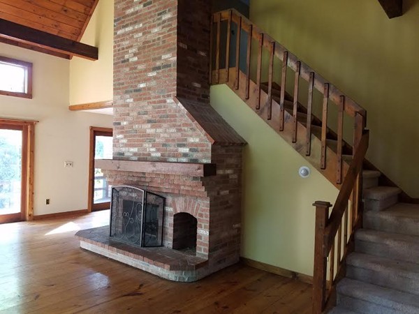 57 Allen Road Sturbridge, MA 01566 - Photo 2 of 29