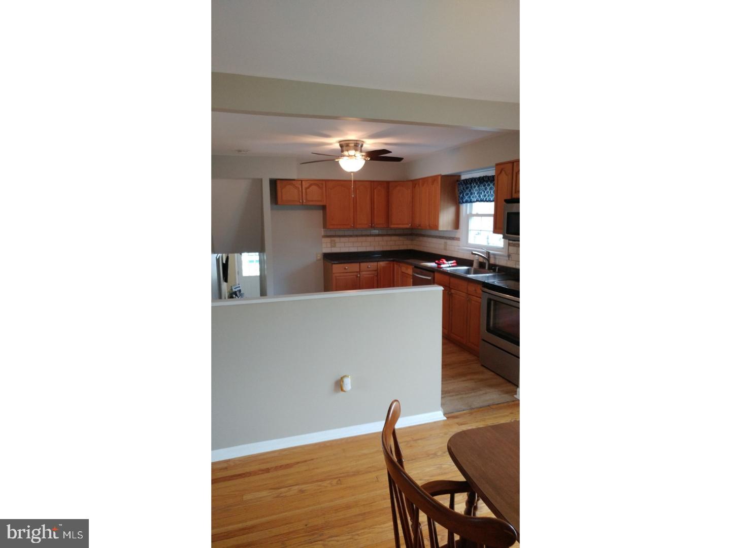 204 Becker Road North Wales, PA 19454 - Photo 2 of 4 Kitchen