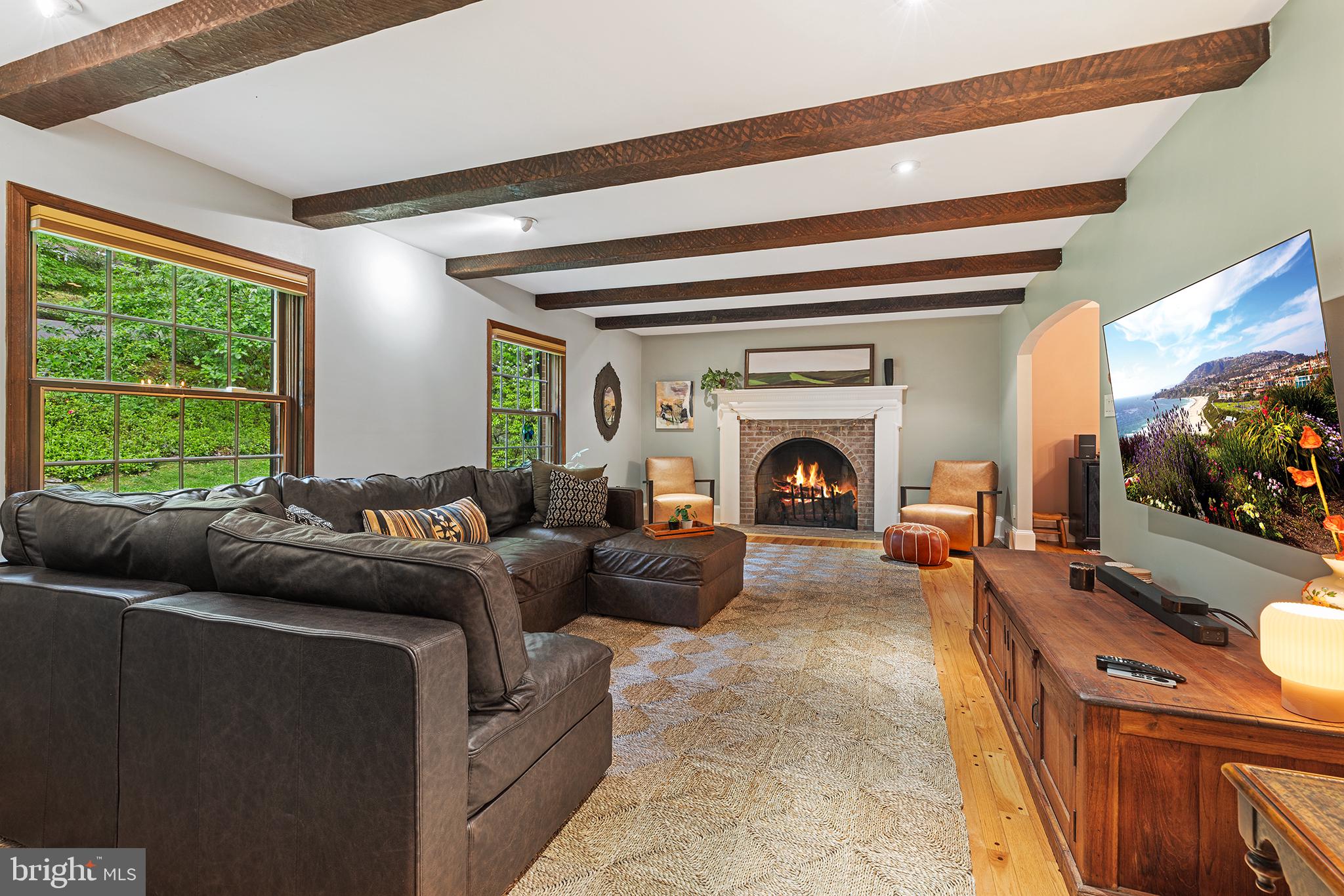 290 Danell Road Wayne, PA 19087 - Photo 5 of 42