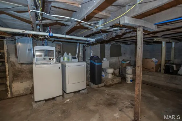 $90,000 | 101 Warren Street, Richland, MO 65556