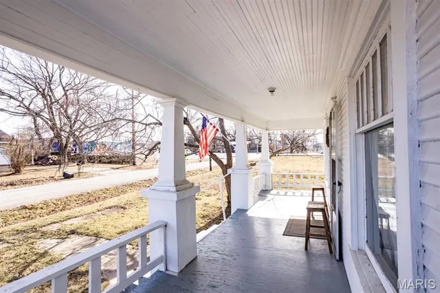 $90,000 | 101 Warren Street, Richland, MO 65556