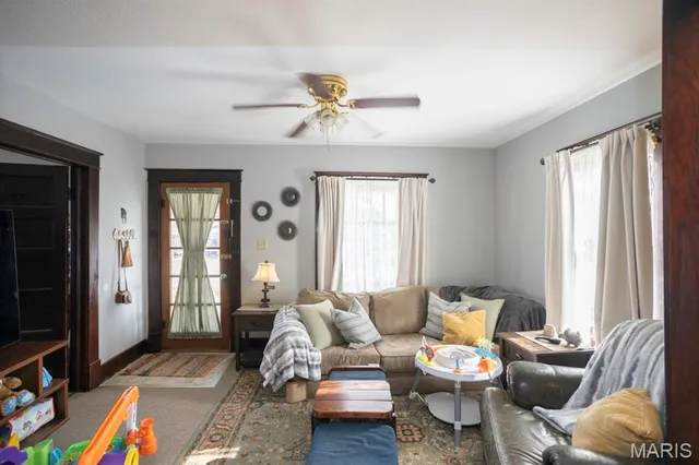 $90,000 | 101 Warren Street, Richland, MO 65556