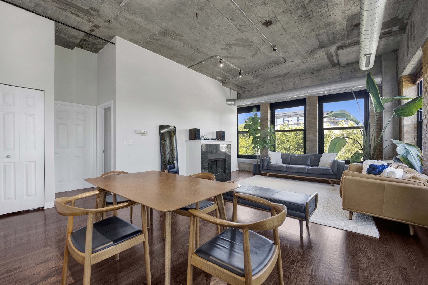 1069 West 14th Place, Unit 332 Chicago, IL 60608 - Photo 11 of 26