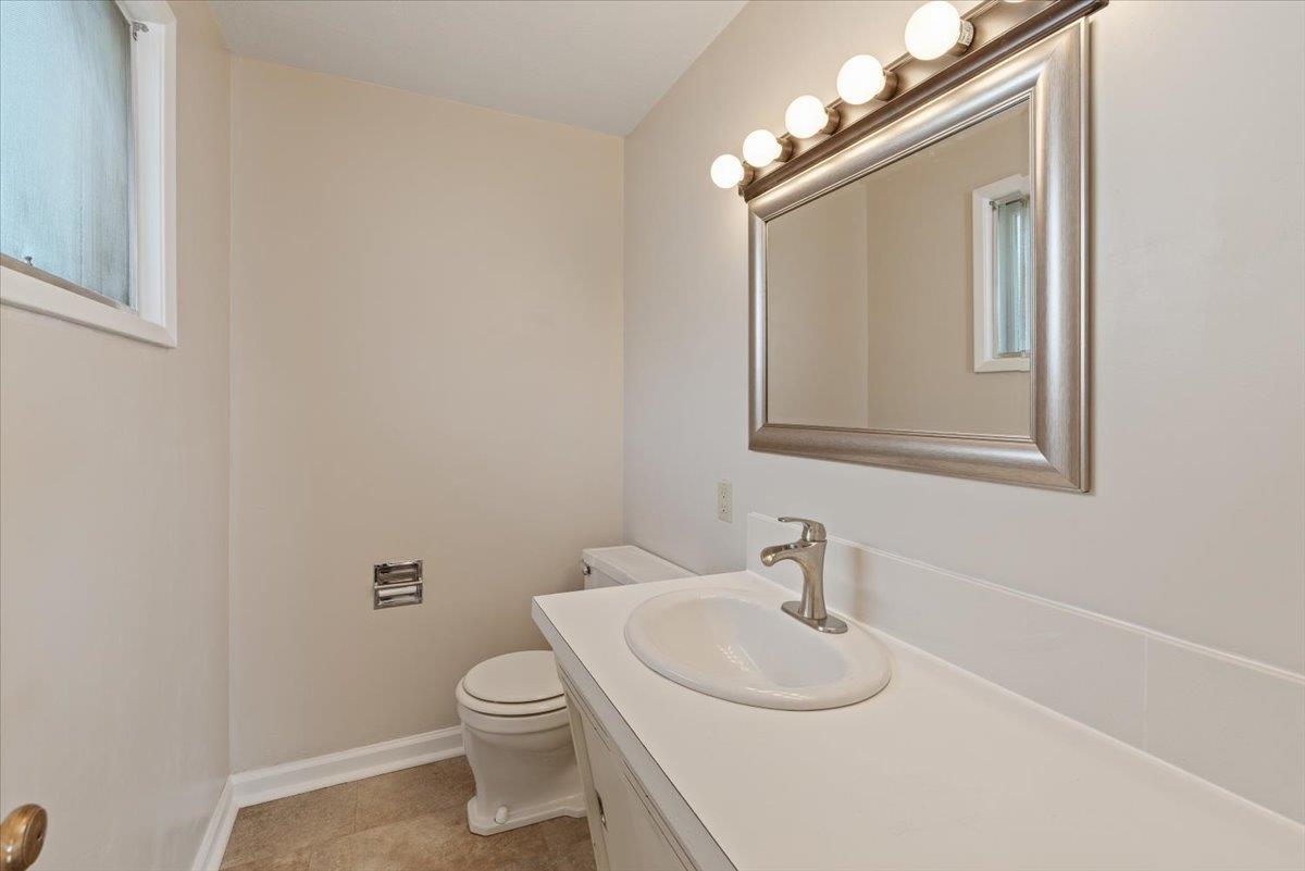 8017 North Hughes Drive Spokane, WA 99208 - Photo 17 of 36