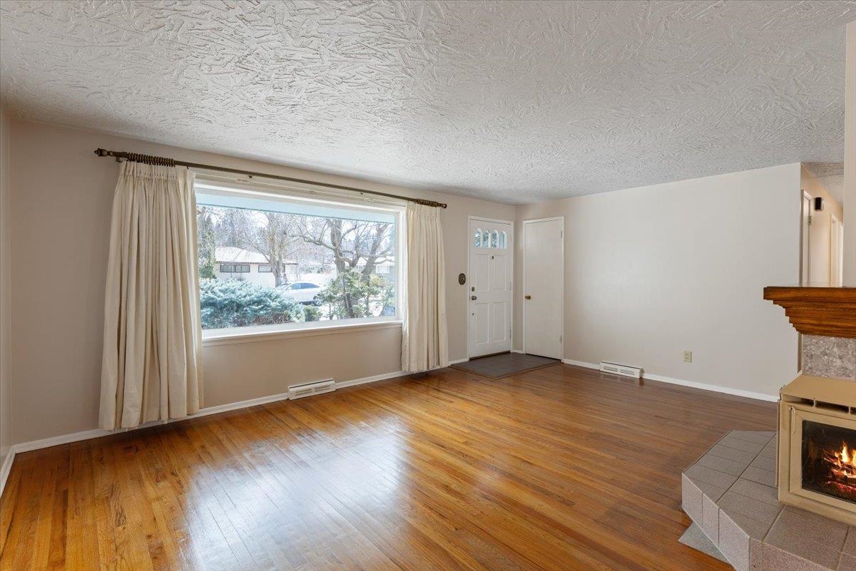 8017 North Hughes Drive Spokane, WA 99208 - Photo 5 of 36