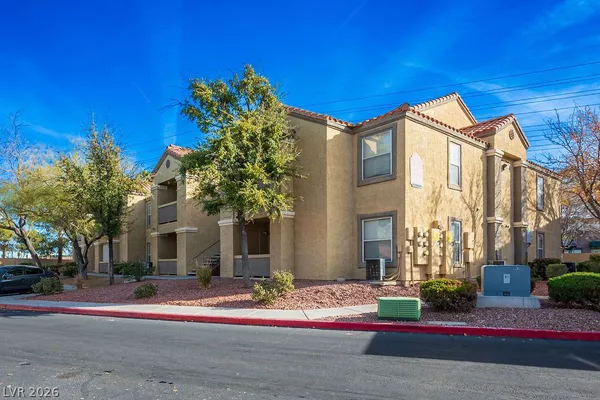 $1,195 | 2300 East Silverado Ranch Boulevard, Unit 2038, Las Vegas, NV 89123