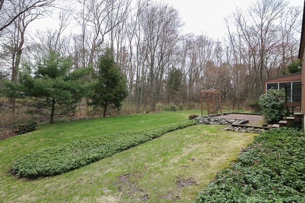 28 Karlton Circle Andover, MA 01810 - Photo 27 of 30