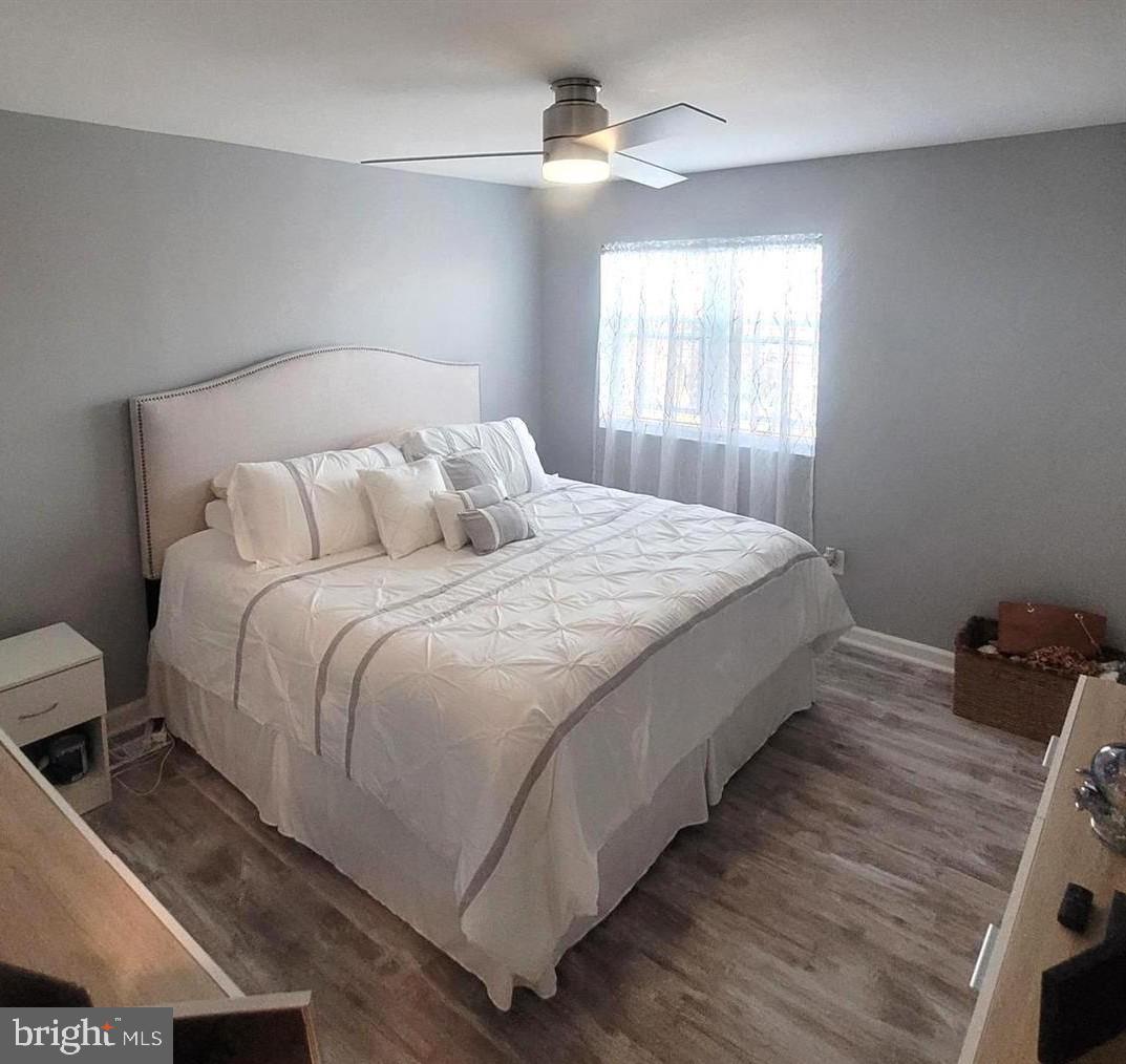1935 Church Road Baltimore, MD 21222 - Photo 6 of 12 Upper level primary bedroom