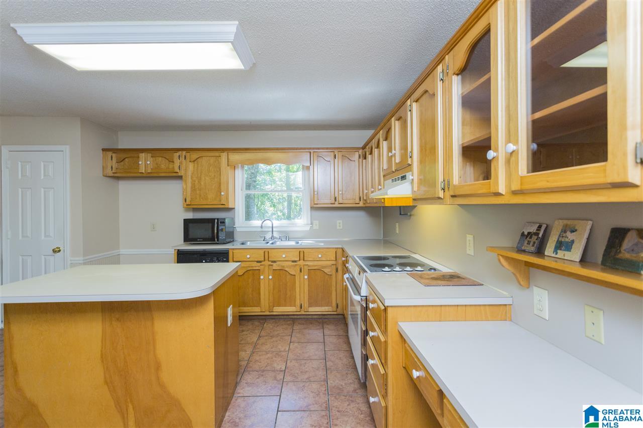 3690 Guyton Road Birmingham, AL 35244 - Photo 16 of 36