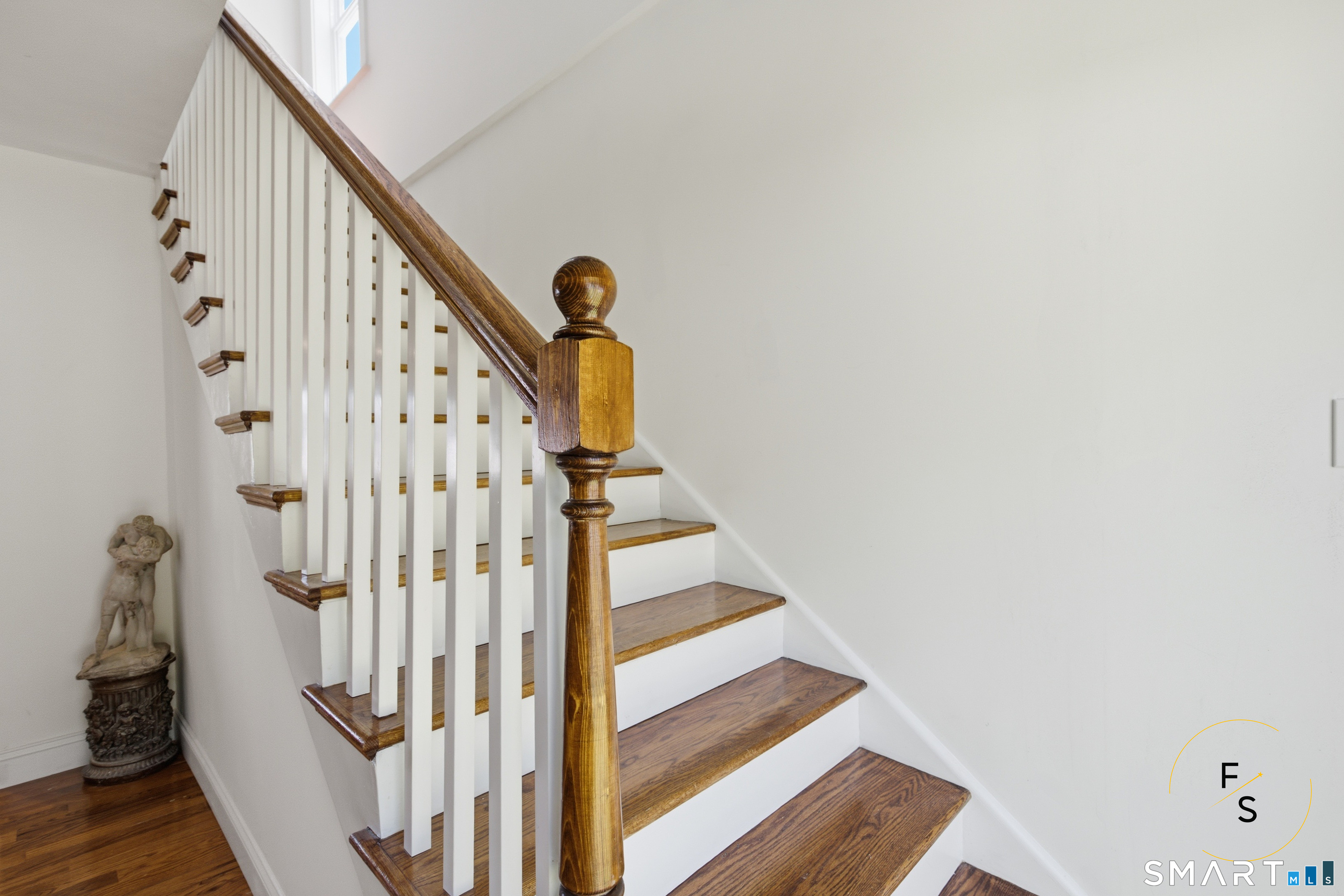 24 Gaspee Road Bridgeport, CT 06606 - Photo 13 of 30