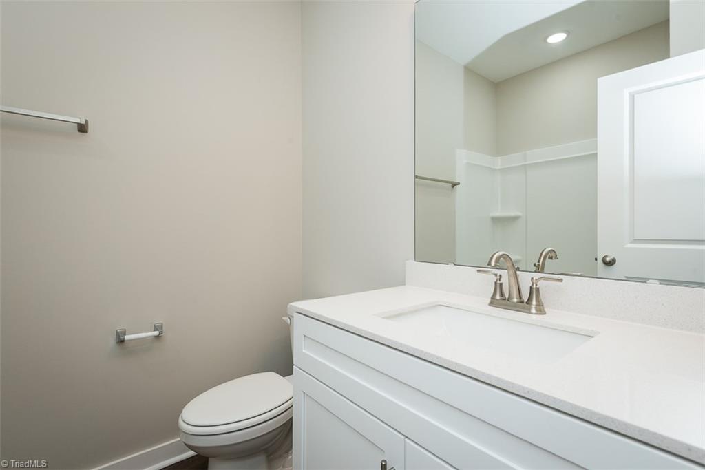 1035 Pinnix Loop Burlington, NC 27217 - Photo 20 of 21