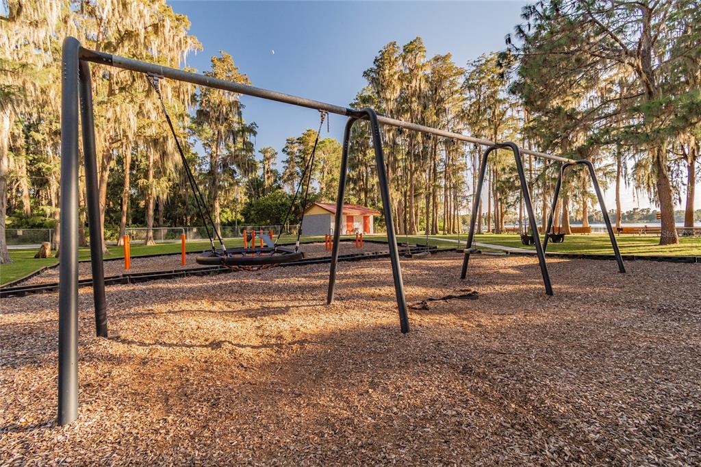 Davista New Port Richey, FL 34654 - Photo 17 of 21