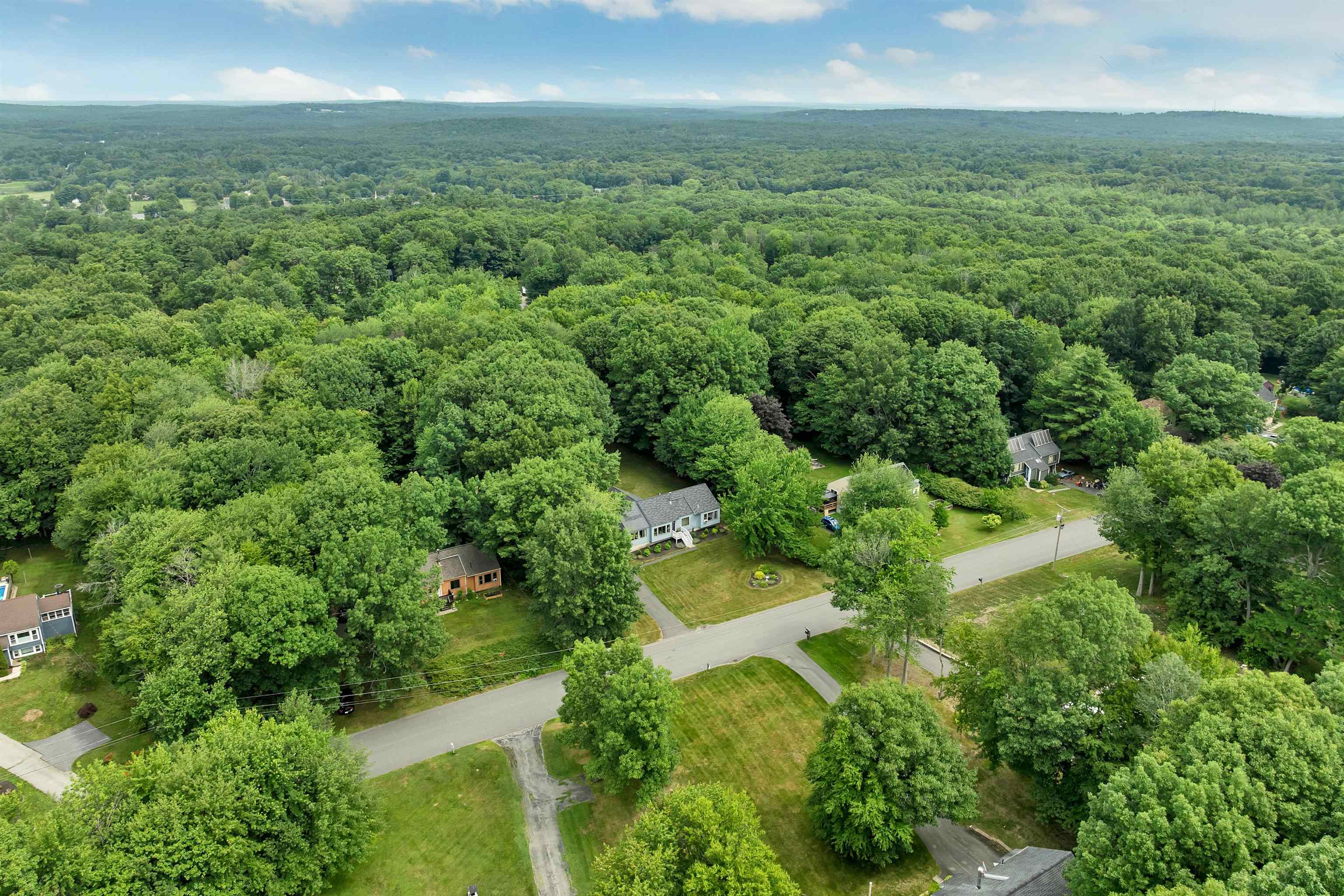43 Redfield Circle Derry, NH 03038 - Photo 54 of 58