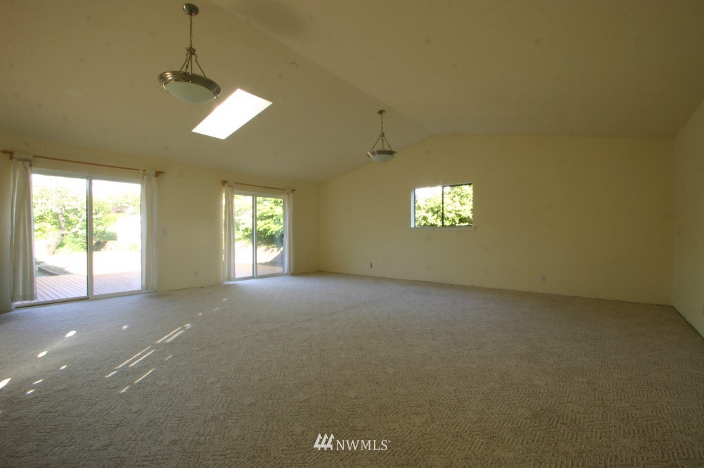 101 Bayside Road Bellingham, WA 98225 - Photo 14 of 25 Gallery Image 14