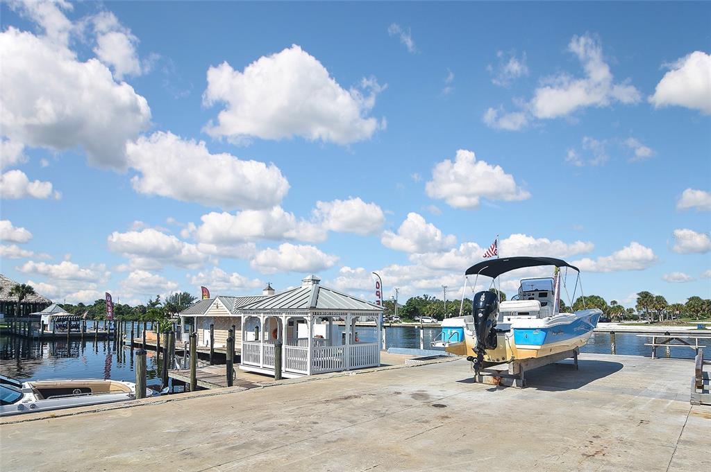 100 Circuit Road, Unit N80 Nokomis, FL 34275 - Photo 6 of 14