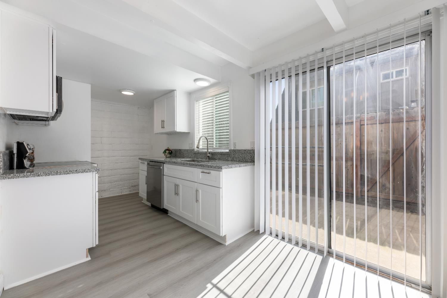 864 Rutledge Drive Lodi, CA 95242 - Photo 7 of 23