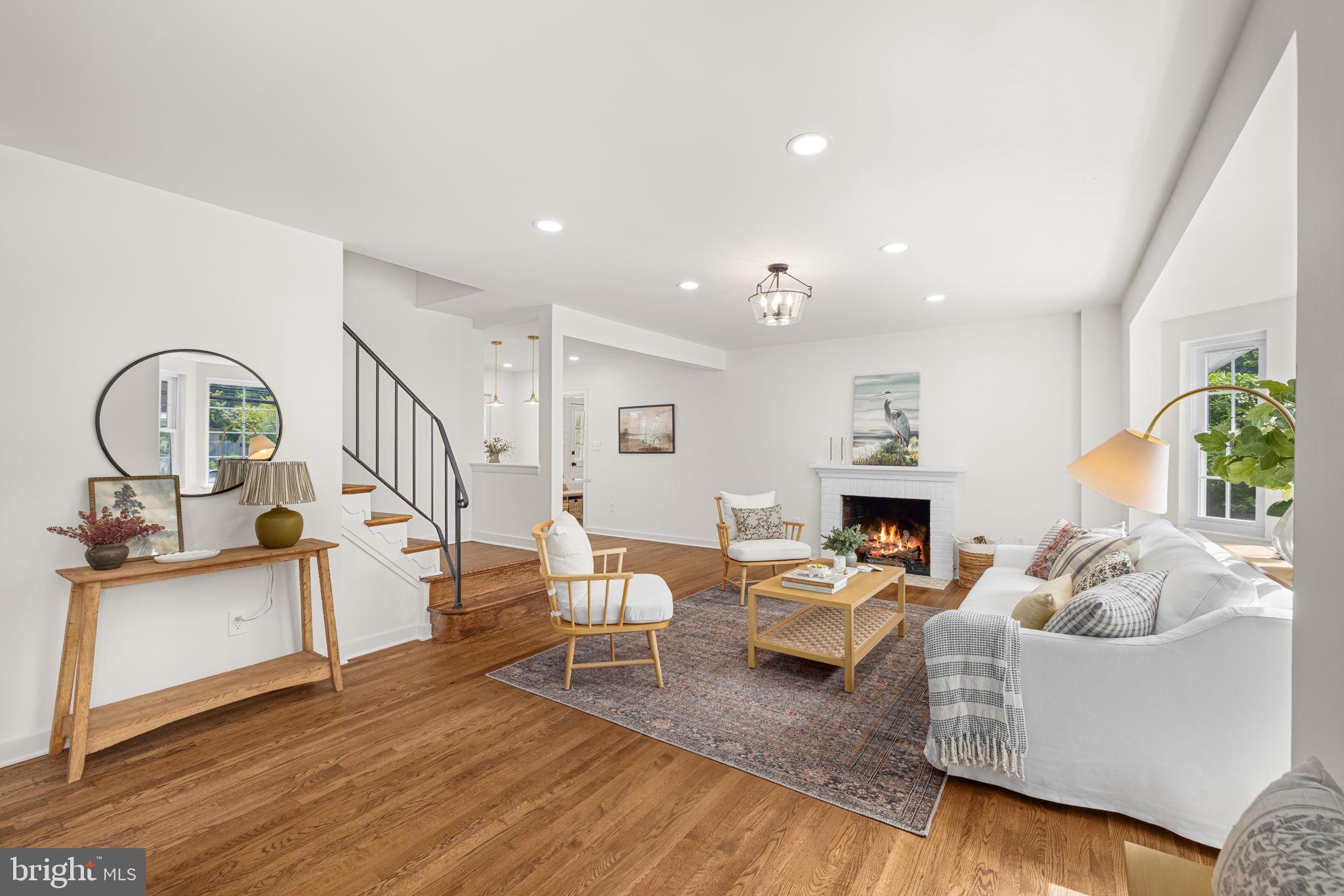 2502 Londonderry Road Alexandria, VA 22308 - Photo 3 of 65 Gallery Image 3