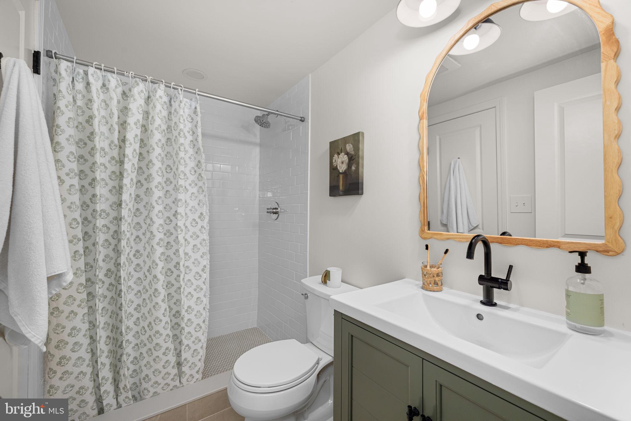 2502 Londonderry Road Alexandria, VA 22308 - Photo 55 of 65 Gallery Image 55