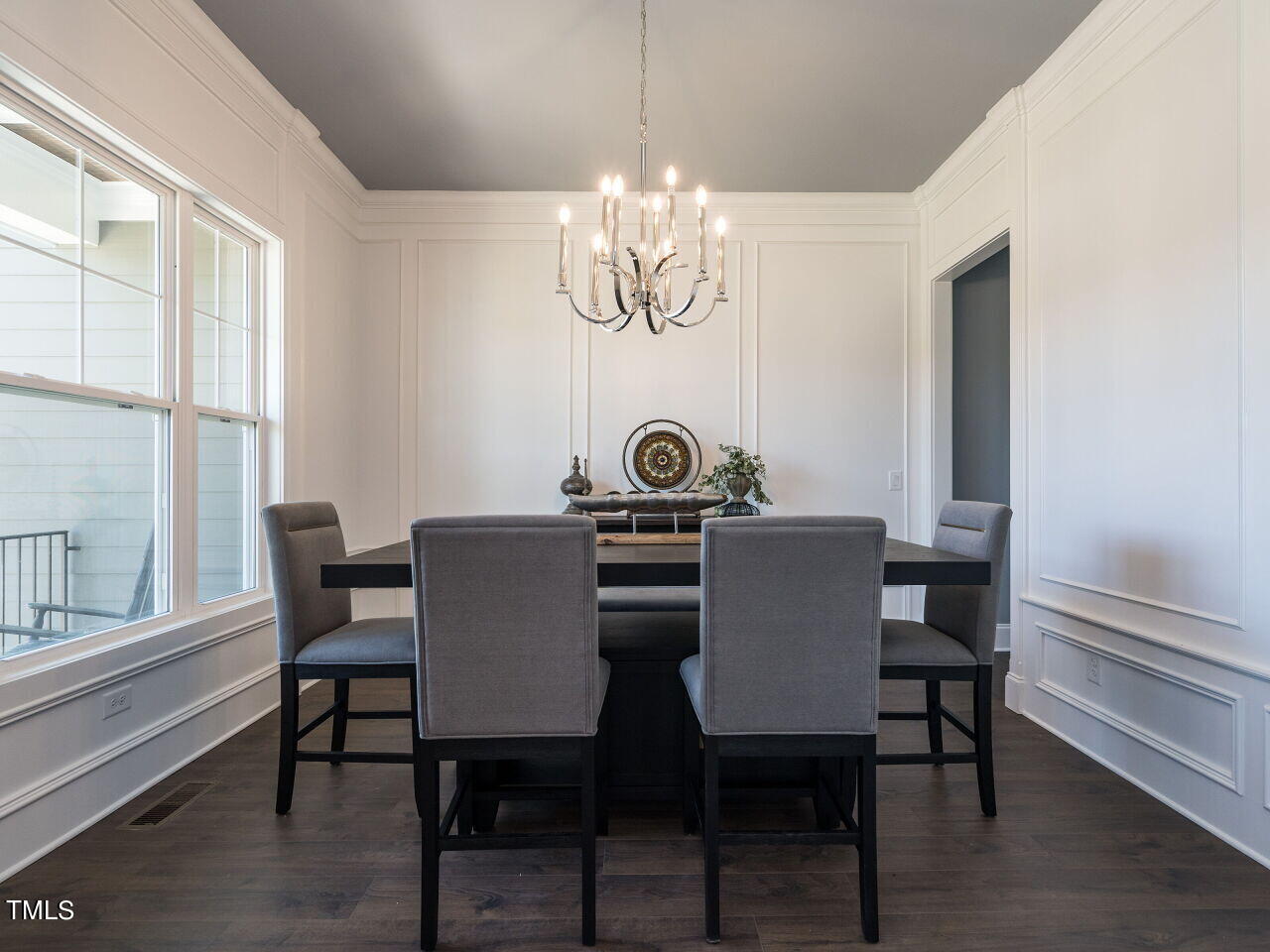 254 Batten Hl Lane Selma, NC 27576 - Photo 6 of 36 007-1280x960-dining-room