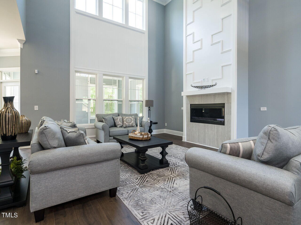 254 Batten Hl Lane Selma, NC 27576 - Photo 9 of 36 010-1280x960-family-room