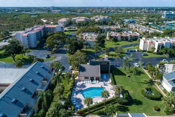 $2,200 | 1605 Us-1, Unit 12B, Jupiter, FL 33477