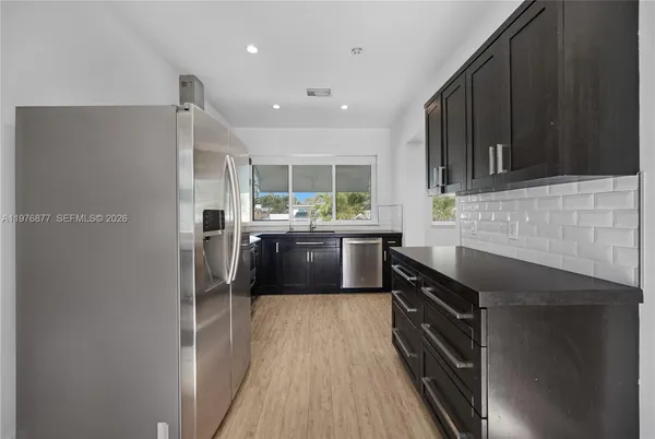 $950,000 | 6476 Southwest 10th Terrace, West Miami, FL 33144