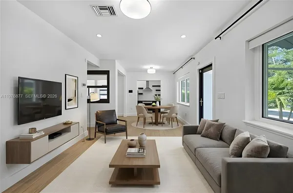 $950,000 | 6476 Southwest 10th Terrace, West Miami, FL 33144