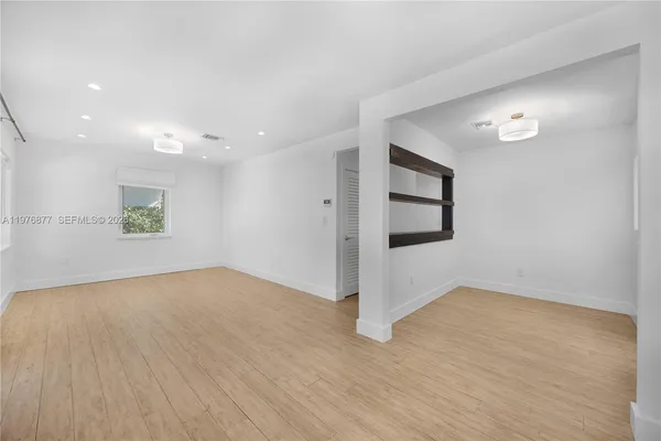 $950,000 | 6476 Southwest 10th Terrace, West Miami, FL 33144