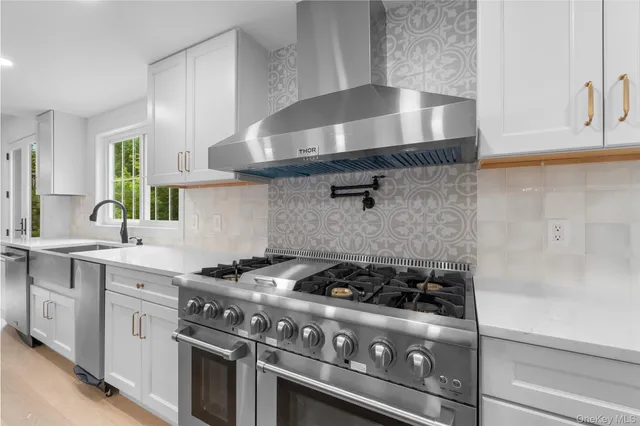 $995,000 | 1035 Noxon Road, LaGrangeville, NY 12540