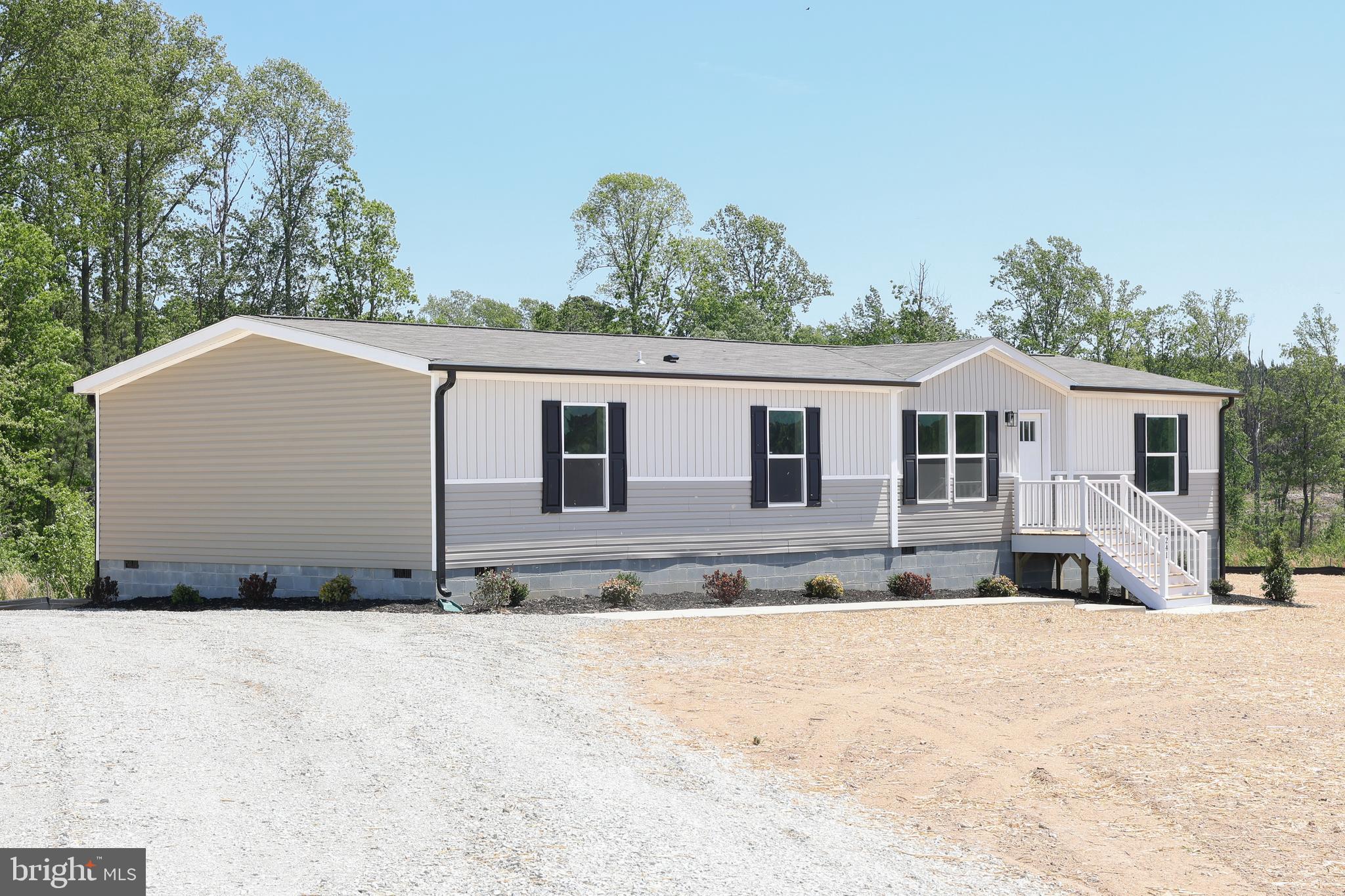 241 Moorefield Road Mineral, VA 23117 - Photo 2 of 31