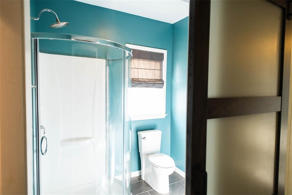 575 Clark Street Indiana, PA 15701 - Photo 18 of 25 Bathroom