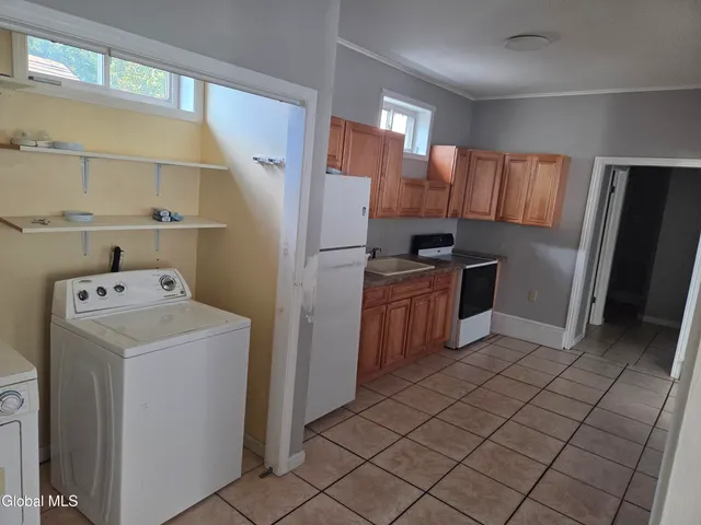 $124,000 | 9 Penrose Avenue, Mechanicville, NY 12118