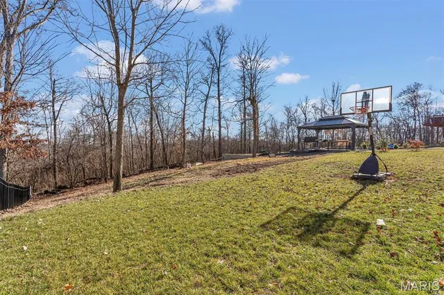 $415,000 | 1640 Ridgeway Trail, Fenton, MO 63026