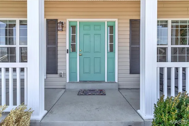 $415,000 | 1640 Ridgeway Trail, Fenton, MO 63026