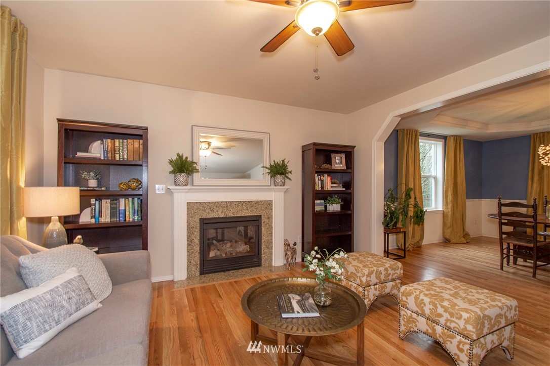 13321 Wallace Road Southeast Olalla, WA 98359 - Photo 8 of 40 Gallery Image 8