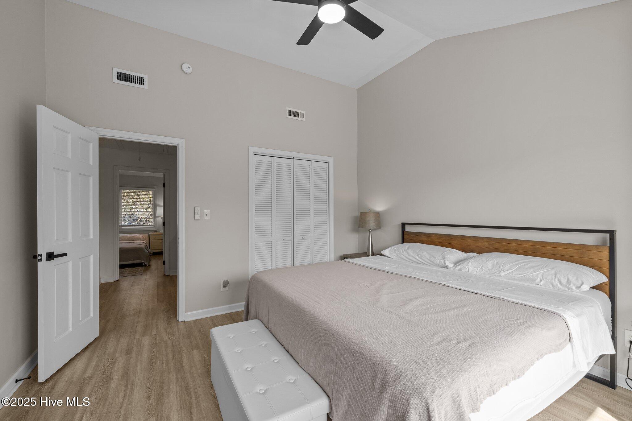 651 Salter Path Road, Unit 20B Pine Knoll Shores, NC 28512 - Photo 15 of 41 Primary Bedroom
