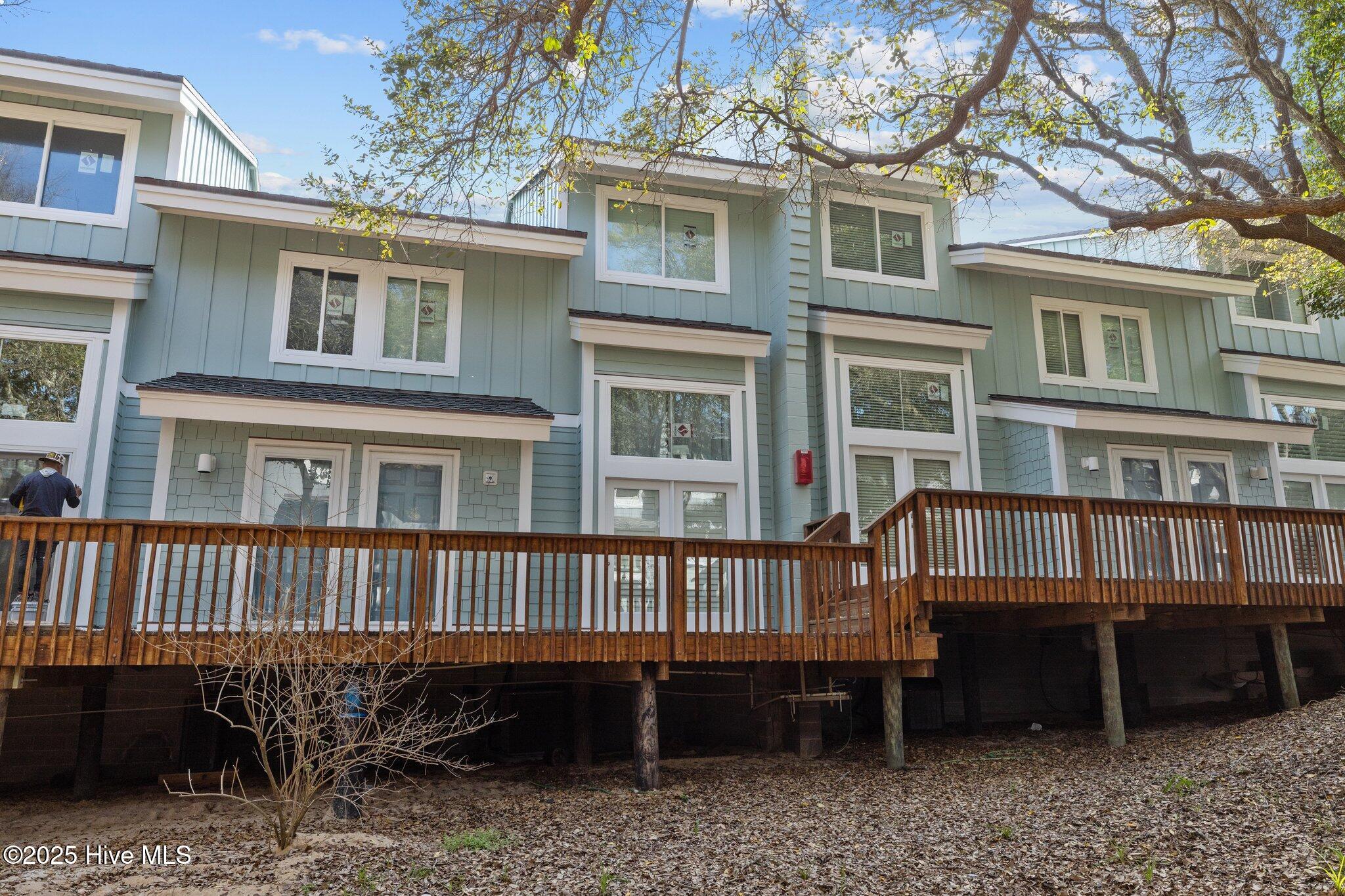 651 Salter Path Road, Unit 20B Pine Knoll Shores, NC 28512 - Photo 28 of 41 View From Courtyard